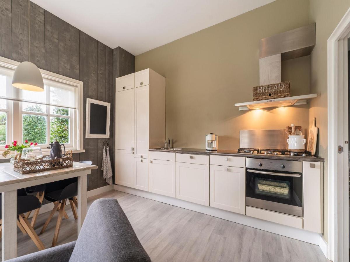 Quaint Summer Holiday Home In Egmond Binnen Exterior photo