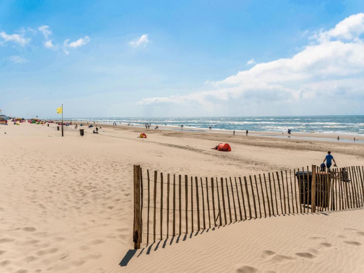 Quaint Summer Holiday Home In Egmond Binnen Exterior photo